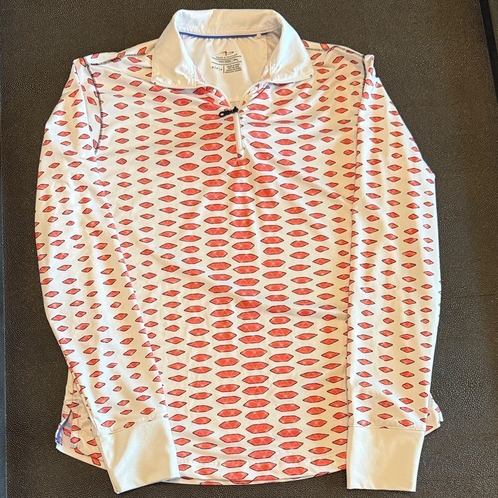 Page& Tuttle Women's Red Patterned Golf Top size Small